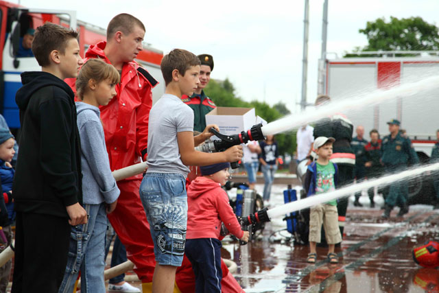 25 июля – «День пожарной службы». Приглашаем на праздник! Фото из архива Новополоцкого ГОЧС