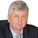 Председатель окружной избирательной комиссии Новополоцкого избирательного округа №25 Петр Петрович Гусаров.